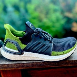 Ultra Boost 19. Men’s. WORN ONCE!